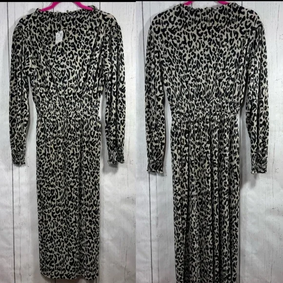Zara | Dresses | Zara Womens Pleated Animal Print Midi Dress Ruched Long  Sleeves Feminine Flowy | Poshmark